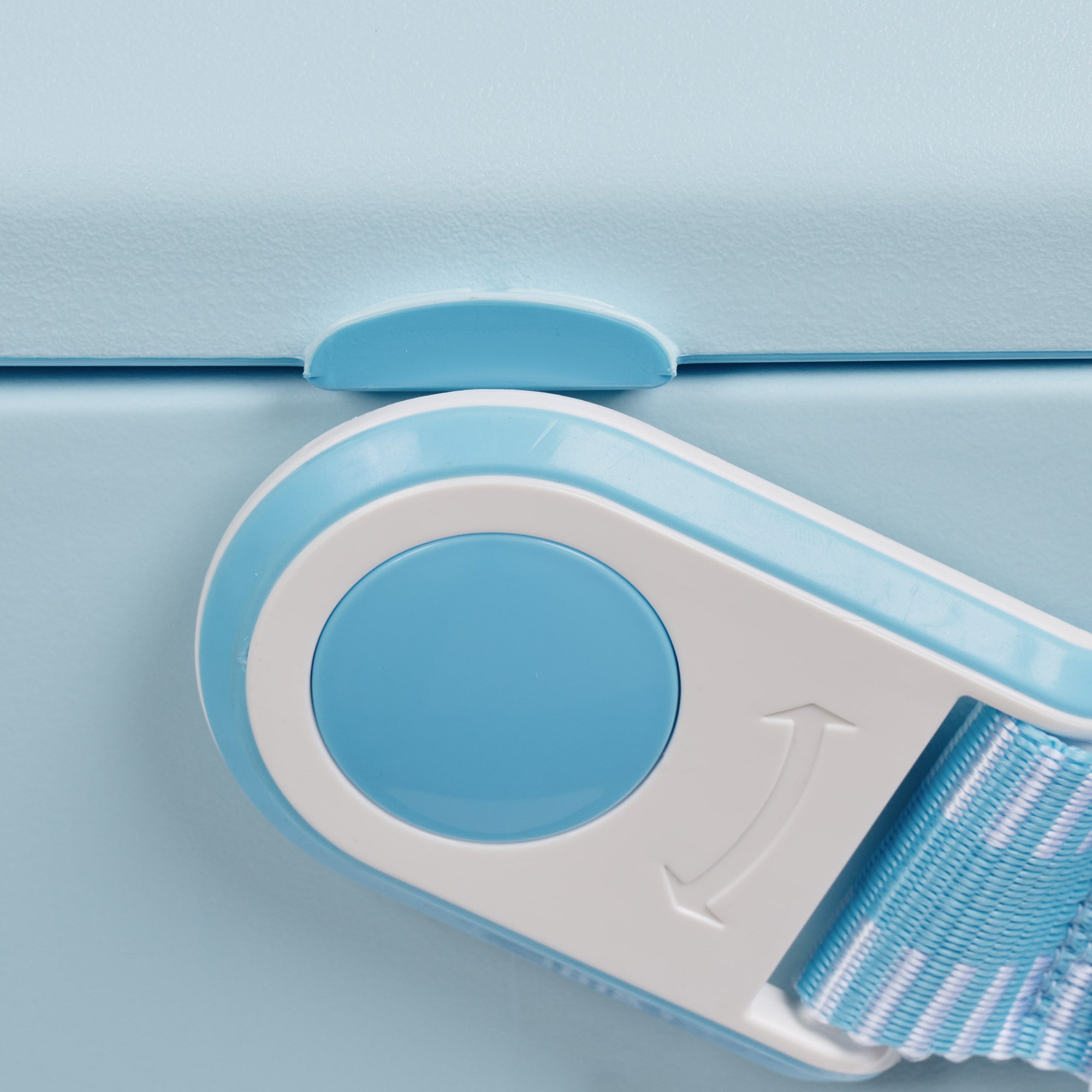 Tag Along Too Cooler R3 - Powder Blue - Product View